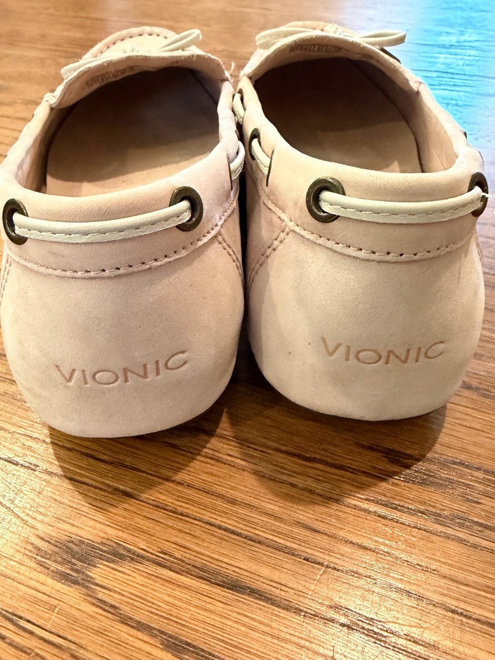 Vionic Honor Virginia Women's Leather Boat Shoes Loafers Sz 8.5 Pink Excellent! - Picture 3 of 7